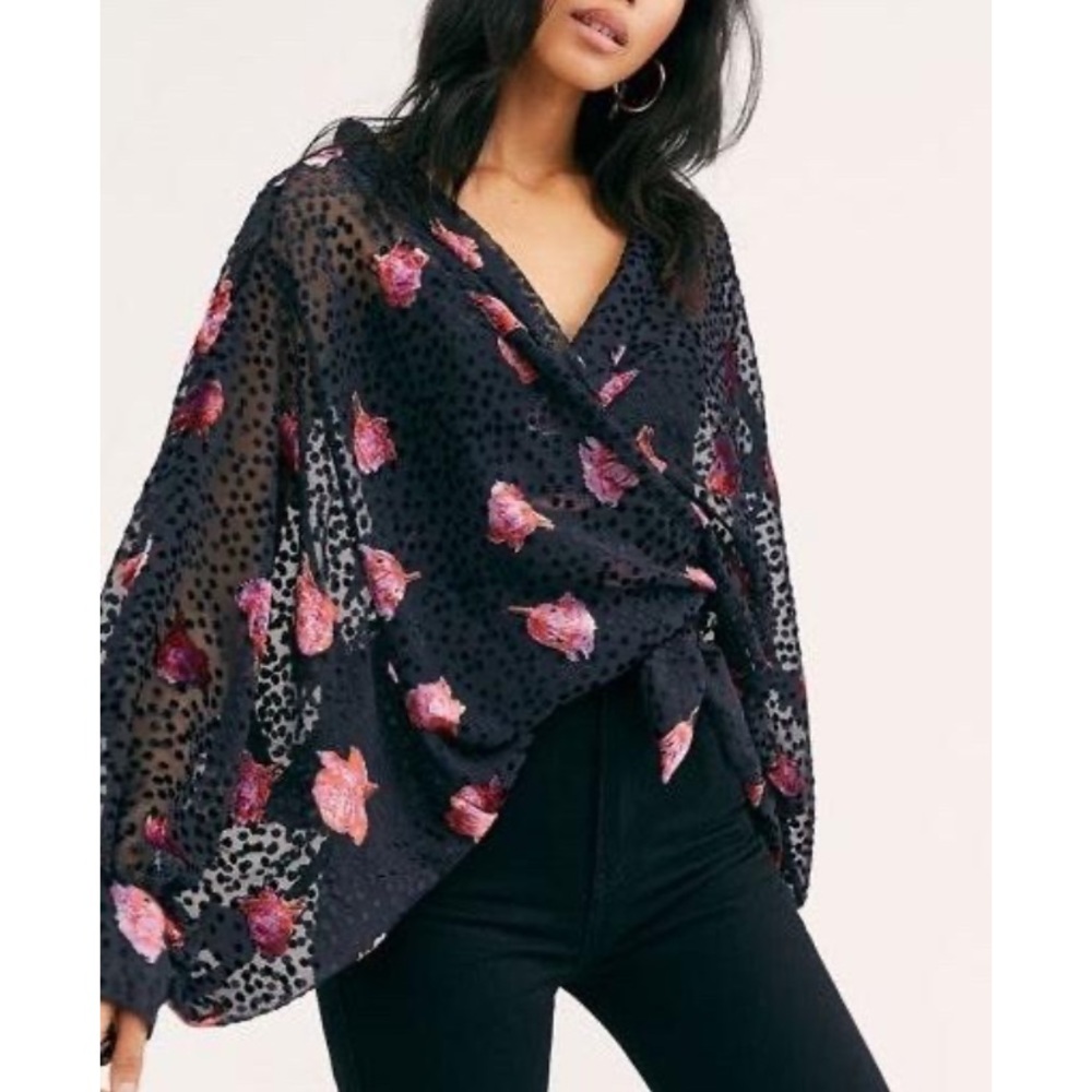 FREE PEOPLE kimono wrap top - Never worn